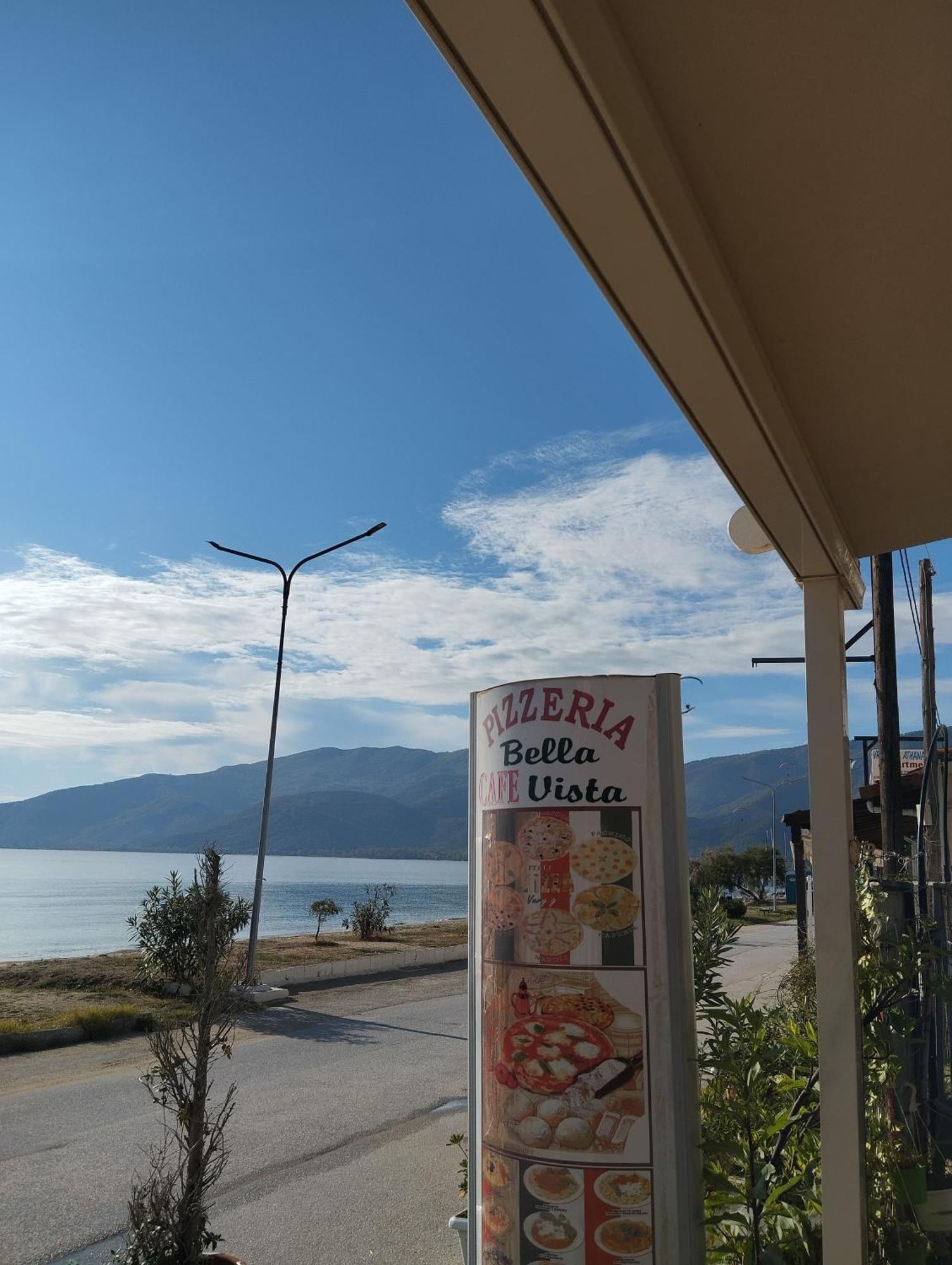 Bella Vista Apartments Vrasná Kültér fotó